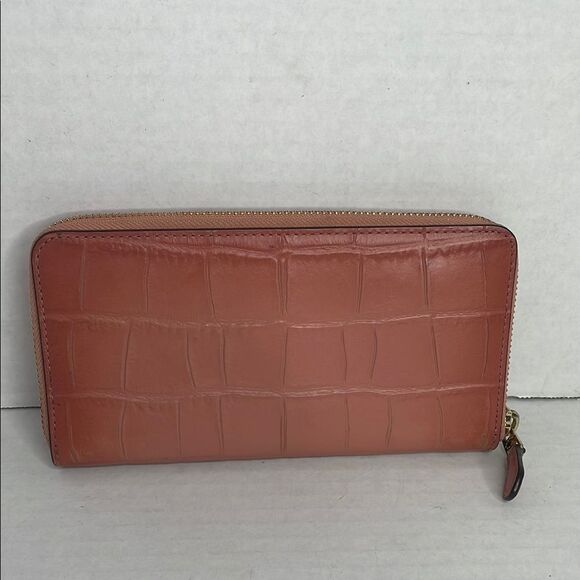 Coach light Salmon Croc-Embossed accordion zip-around Wallet - Picture 3 of 10